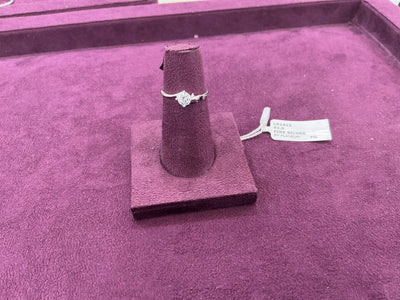 Ladies ring