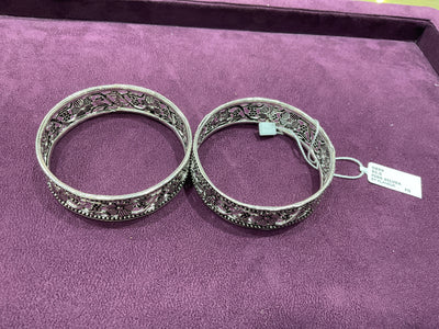 Ladies bangles
