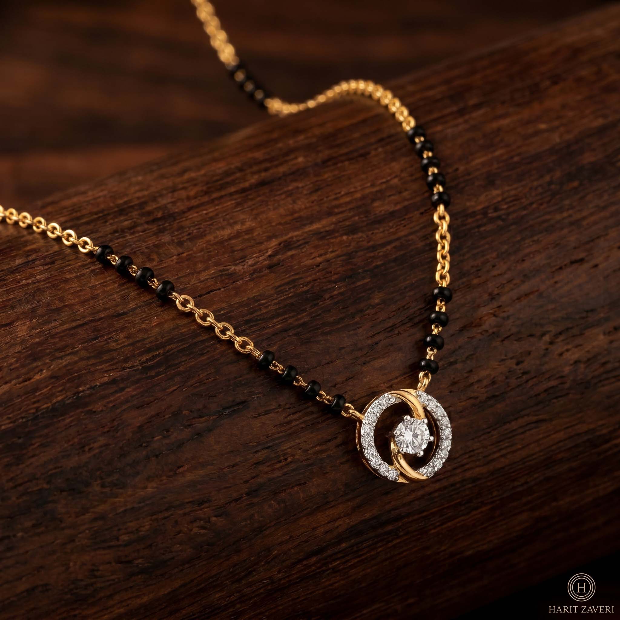 Natural Diamond Yellow Gold Mangalsutra Pendant