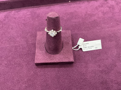 Ladies ring