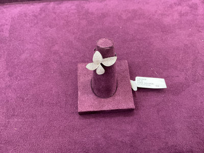 Ladies ring