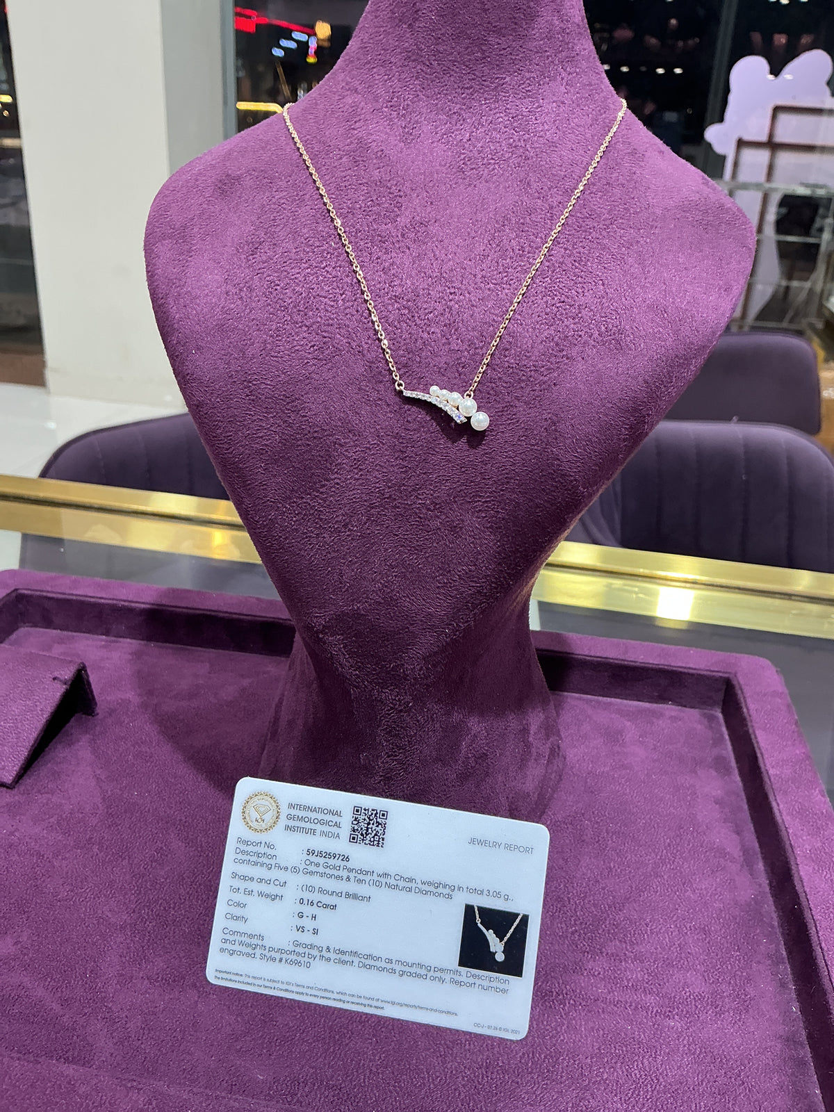 Gold Pearl & Natural Diamond Pendant Necklace
