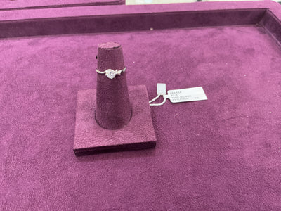 Ladies ring