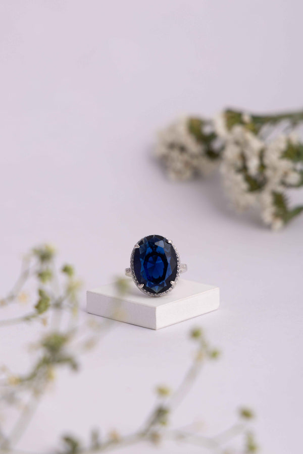 Blue Sapphire Halo Ring - Flâneur Global® | FG | 925 Fine Silver Jewelry & Accessories