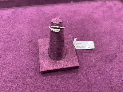 Ladies ring