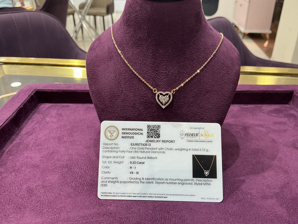 Heart Diamond Pendant Necklace in Yellow Gold