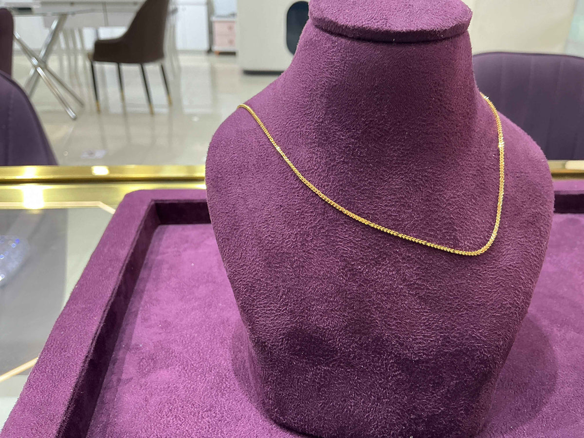 Elegant Gold Chain for Men & Women | Classic Everyday Wear Necklace