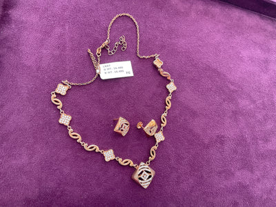 Neckalce