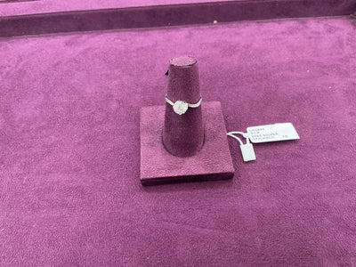 Ladies ring