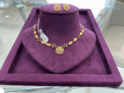 Neckalce