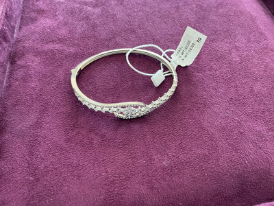 Stiff bracelet