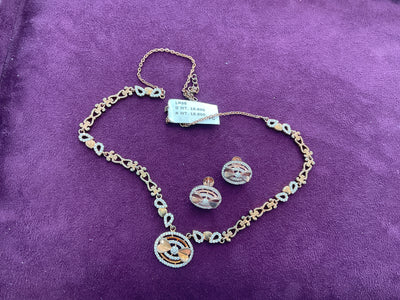 Neckalce