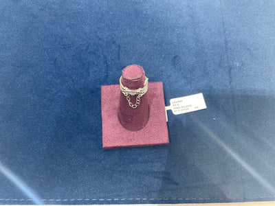 Ladies ring