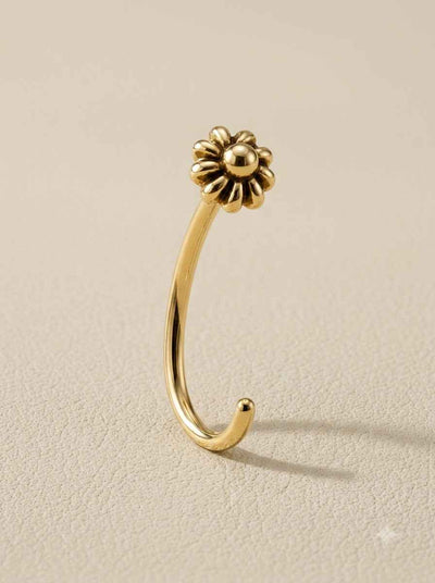 Daisy Bloom Nose Pin
