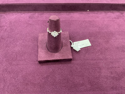 Ladies ring