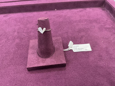 Ladies ring