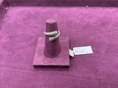Ladies ring