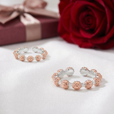 Dual-Tone Gilded Bloom Toe Rings