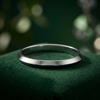 Sleek Knife-Edge Silver Kada