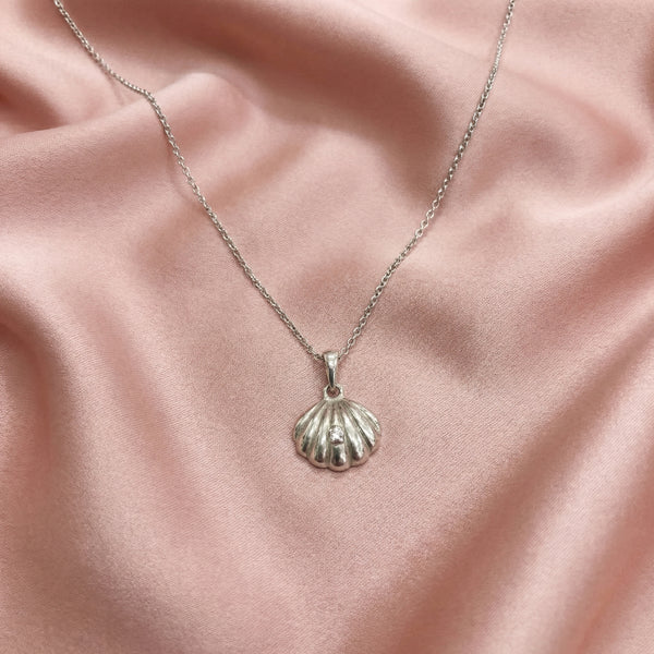 92.5 Fine Silver Seashell Pendant Necklace - Flâneur Global® | FG | 925 Fine Silver Jewelry & Accessories