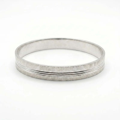 Linear Textured Triple-Channel Silver Kada